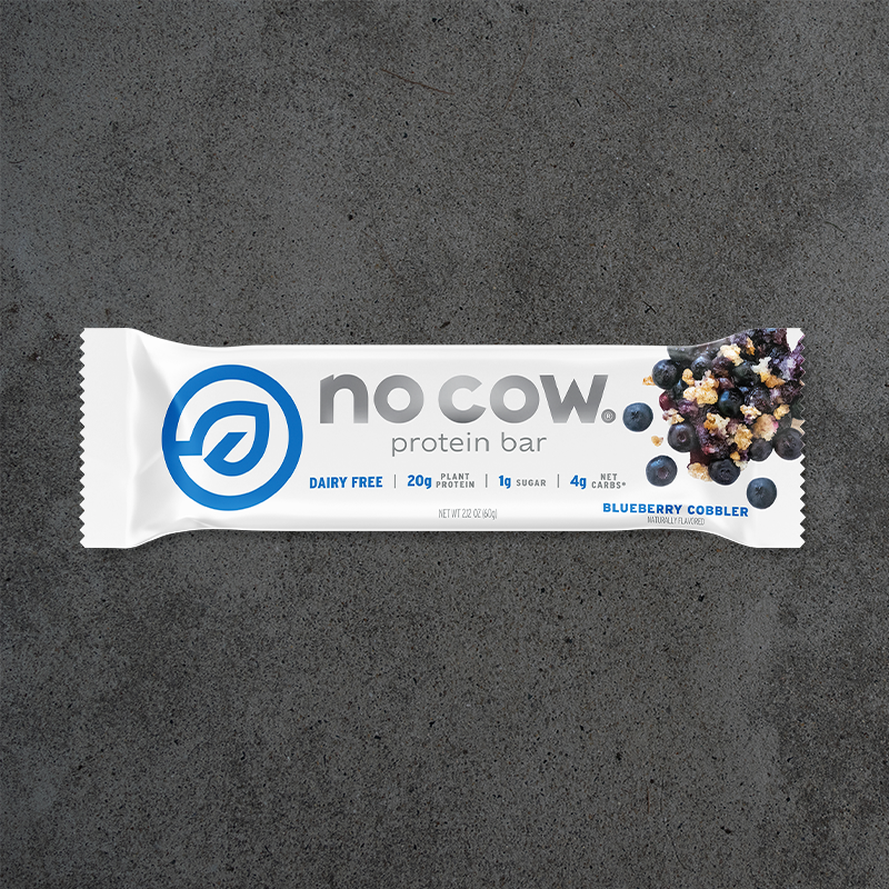 no cow blueberry cobbler protein bar
